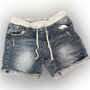 Justice shorts 16R